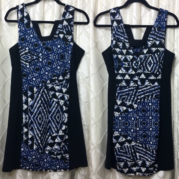 BCBGMaxAzria Dresses & Skirts - BCBG MAXAZRIA Dress